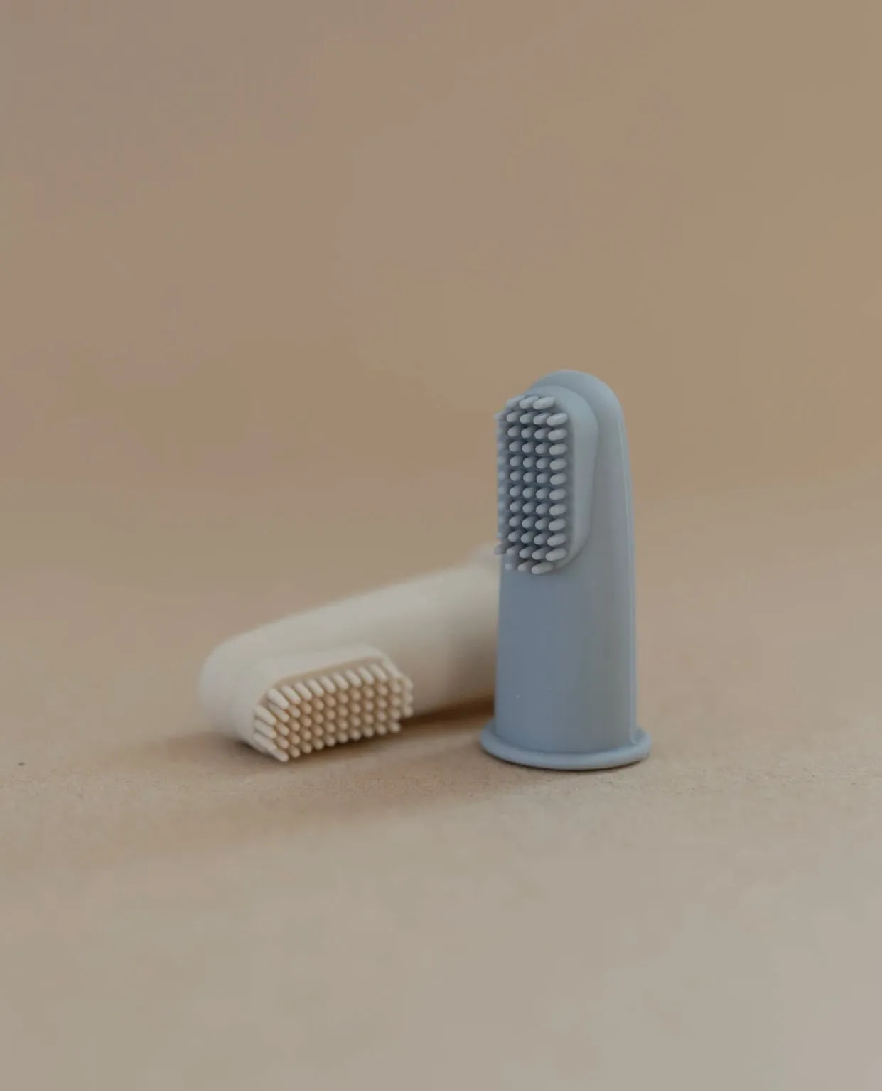 Finger Toothbrush Mist/Sand
