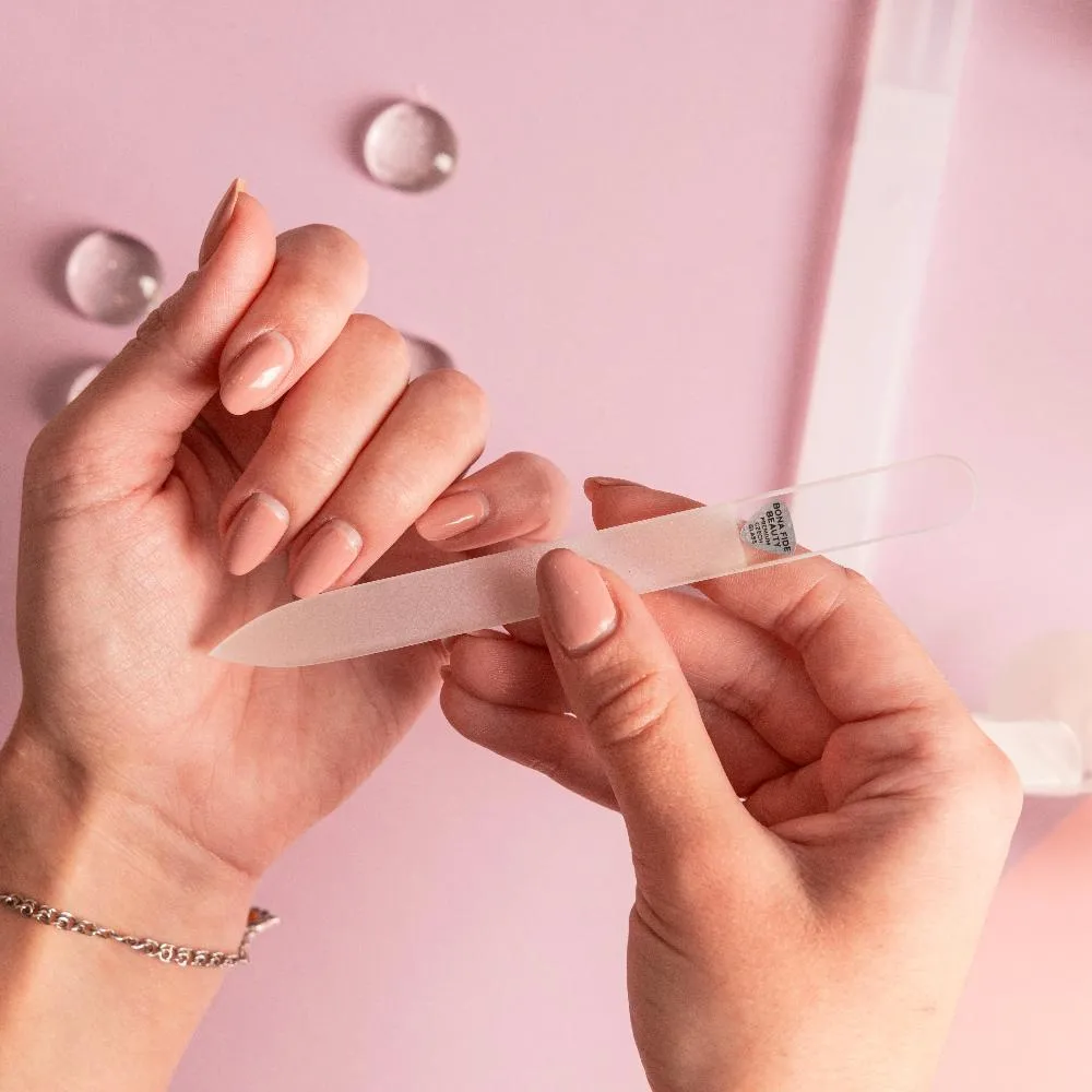 Single Glass Nail File In Clear | Hard Case 2.0 Series